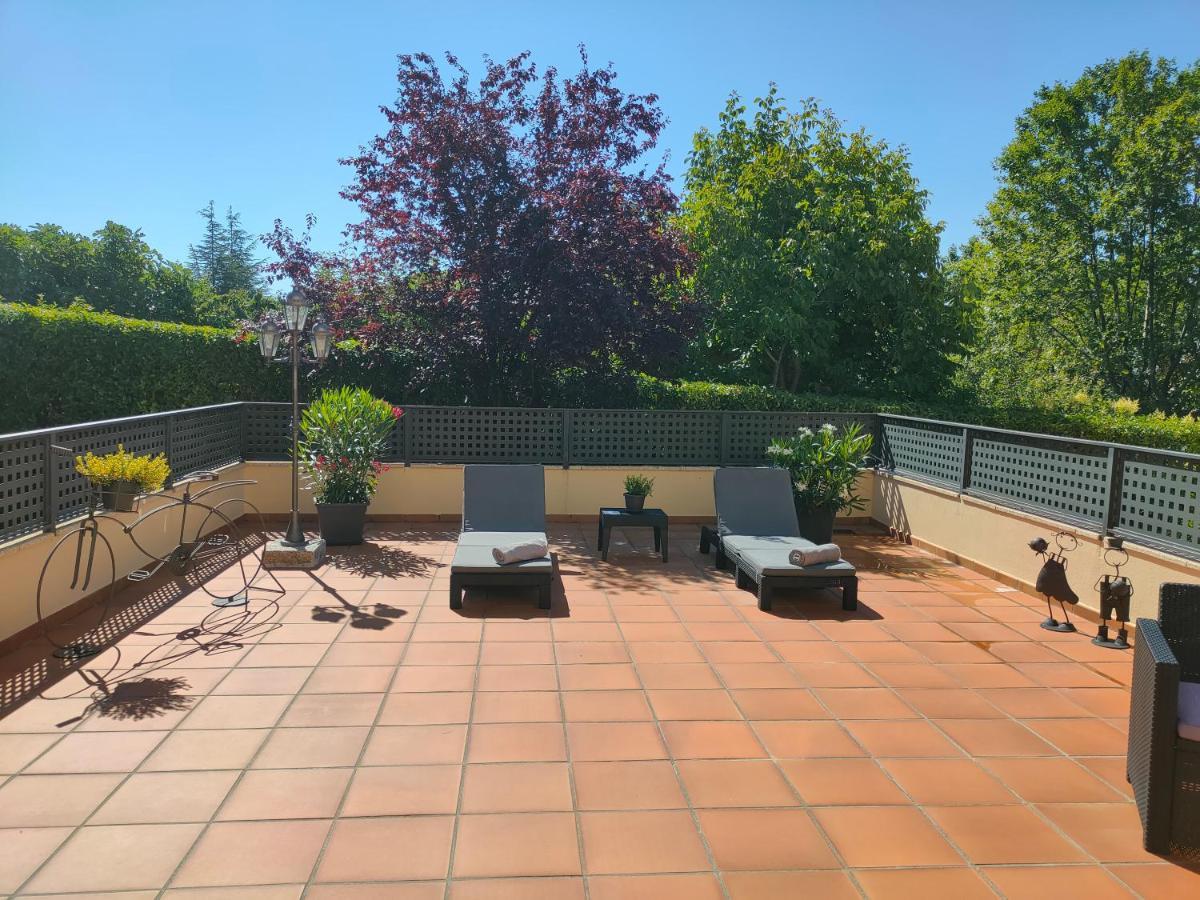 Loft Abantos - 120M2 Mas Terraza Y Jardin Independiente San Lorenzo de El Escorial Eksteriør billede